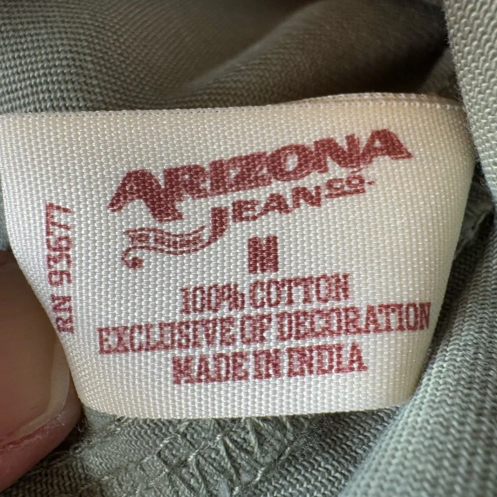 Arizona Jeans Co. Women’s Olive Green Button Down Shirt/Shacket with Patches Med - Picture 8 of 8